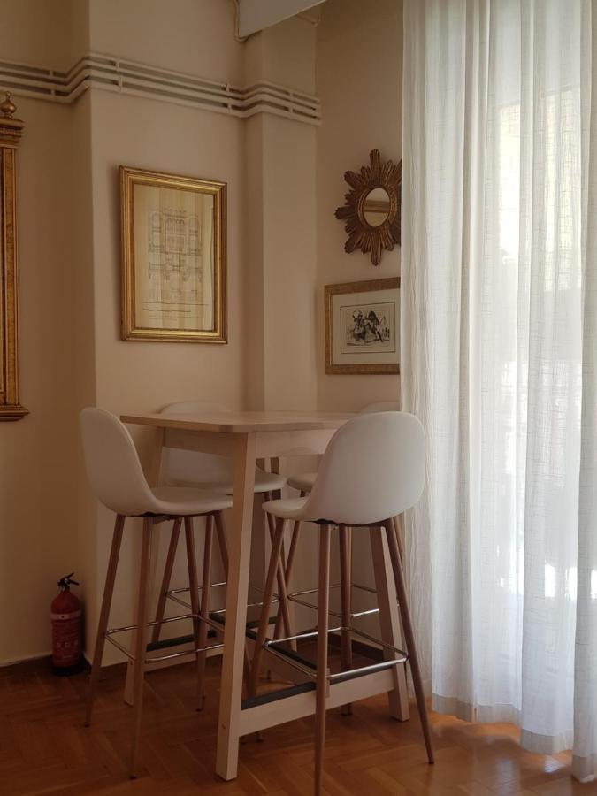 Quiet City Centre Apartment With Large Balcony Thessaloníki Luaran gambar