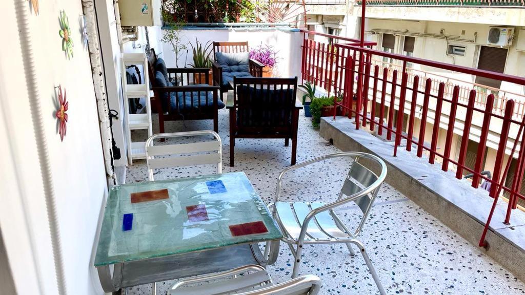Quiet City Centre Apartment With Large Balcony Thessaloníki Luaran gambar